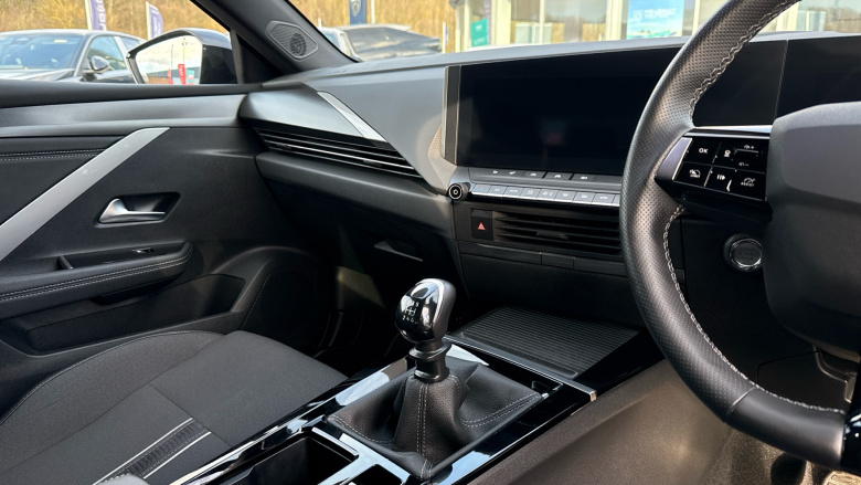 Vauxhall Astra 1.2 Turbo 130 GS 5dr Petrol Hatchback